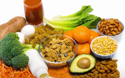 Vegetables, wholegrains and pulses laid out, dietary sources of niacin